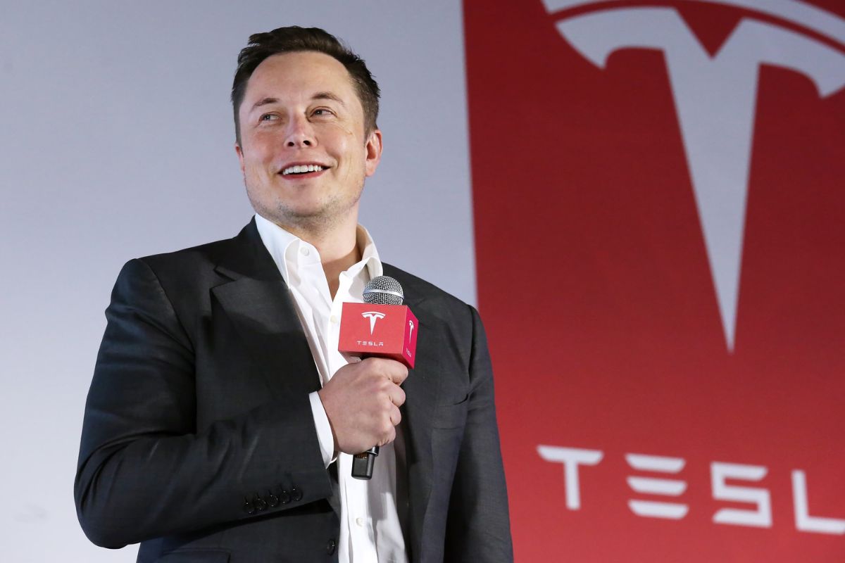 Elon Musk CEO of Tesla Has Begun the First Semi Truck Deliveries